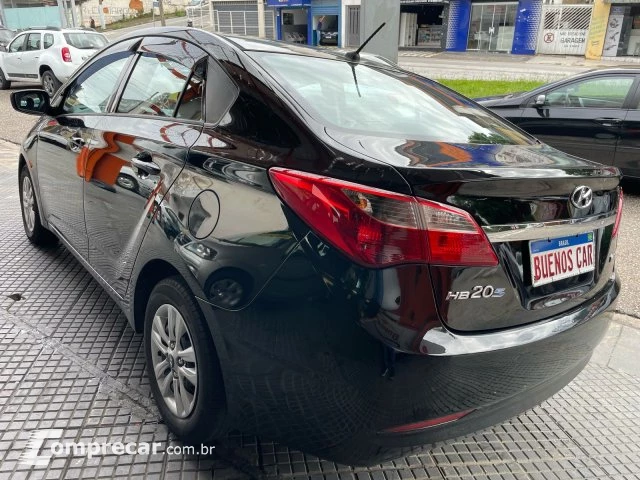 HB20S - 1.6 COMFORT PLUS 16V 4P MANUAL