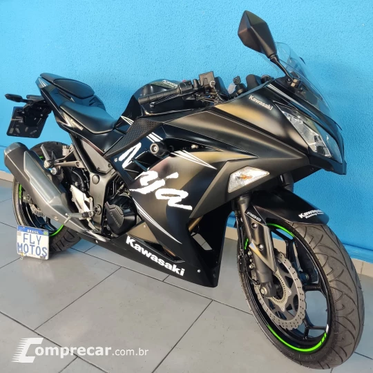 NINJA 300 BLACK