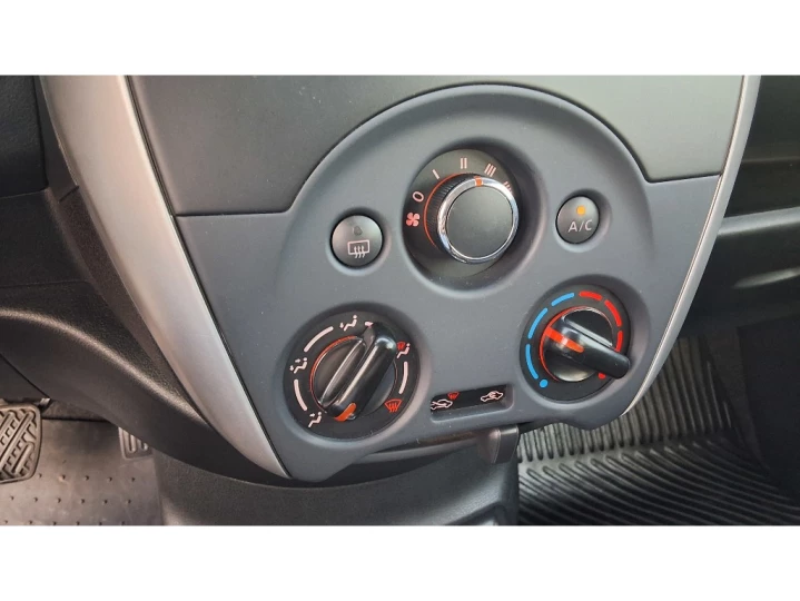 VERSA 1.6 16V FLEXSTART SV 4P XTRONIC