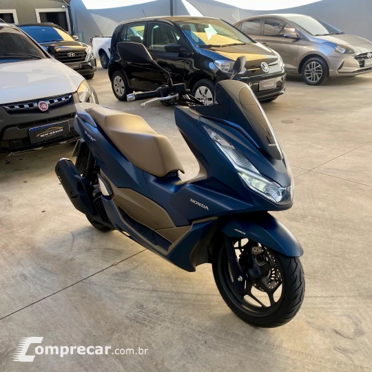PCX 160 DLX ABS