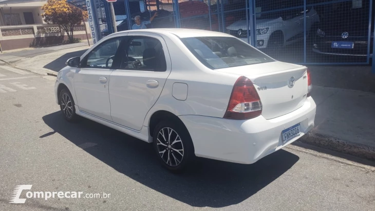 ETIOS 1.5 Platinum Sedan 16V