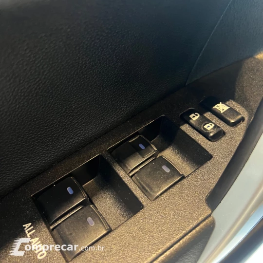 Corolla XEi 2.0 Flex 16V Aut.