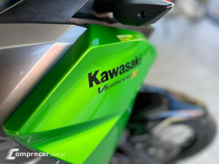VERSYS-X 300