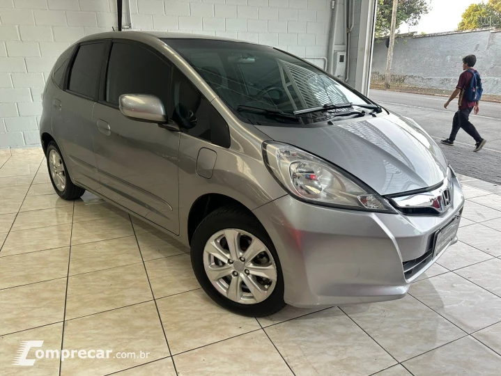 FIT 1.4 LX 8V