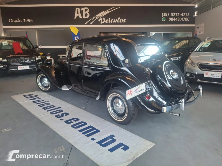 TRACTION AVANT 1.3 7A Sedan 8V