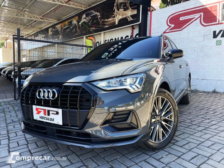 Q3 Black Ed. 1.4 TFSI Flex/Black S-tron.