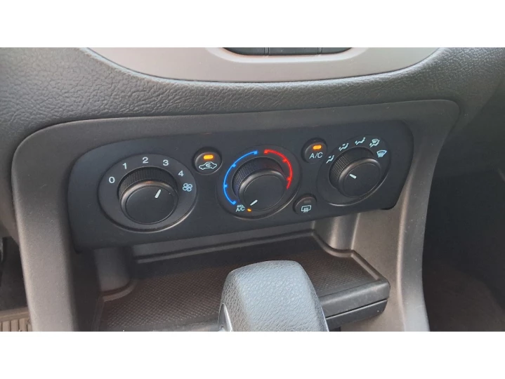 KA 1.5 TIVCT FLEX SE SEDAN AUTOMATICO