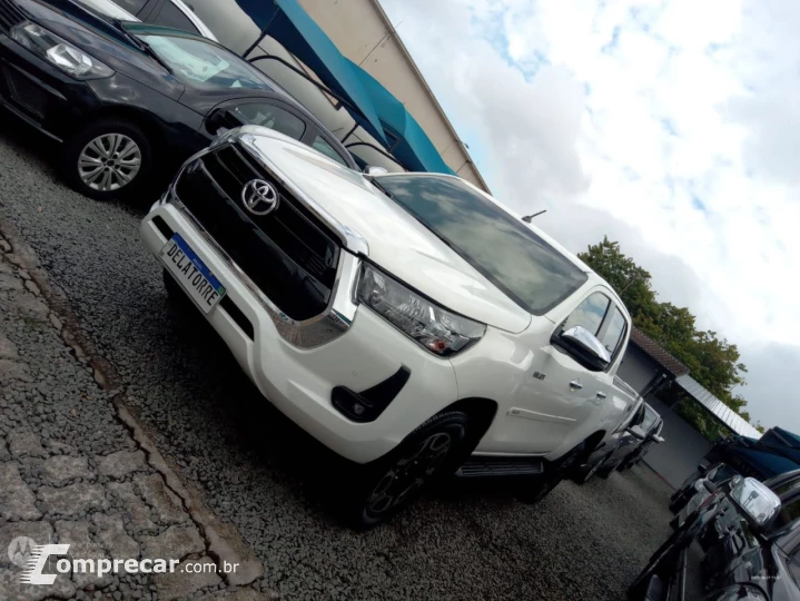 Hilux Caminhonete 2.8 16V SRV 4X4 DIESEL CABINE DUPLA AUTOMÁ