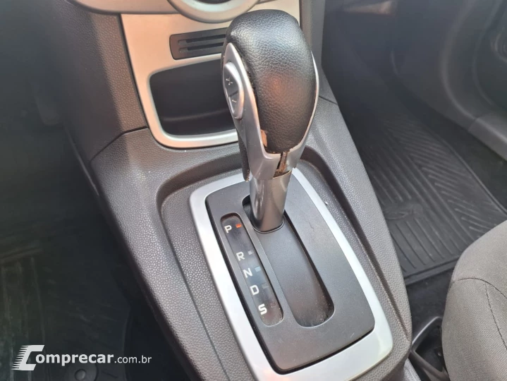 FIESTA 1.6 SE Hatch 16V