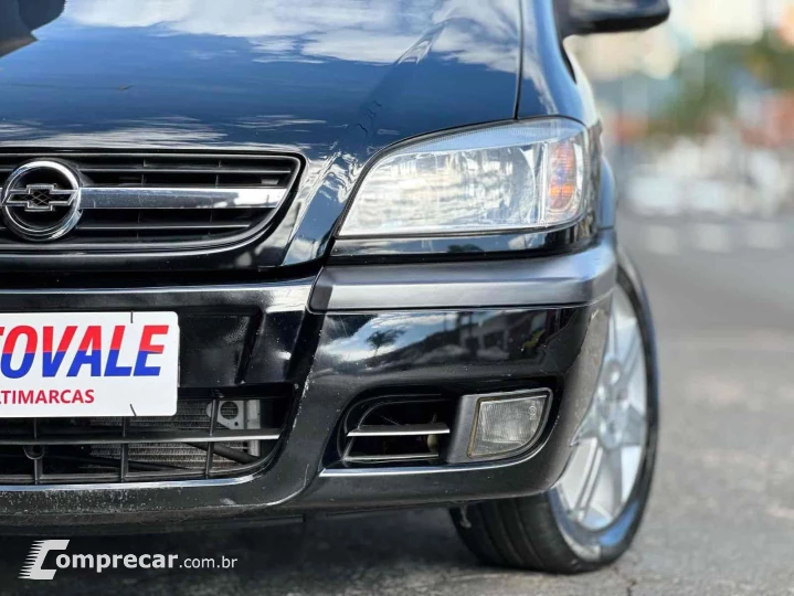 ZAFIRA 2.0 MPFI ELITE 8V FLEX 4P AUTOMÁTICO