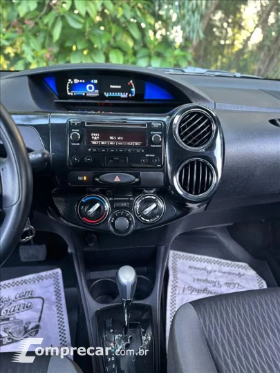 ETIOS 1.5 X Plus Sedan 16V