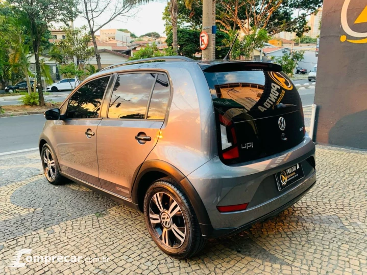 up! Xtreme 1.0 TSI Total Flex 12V 5p