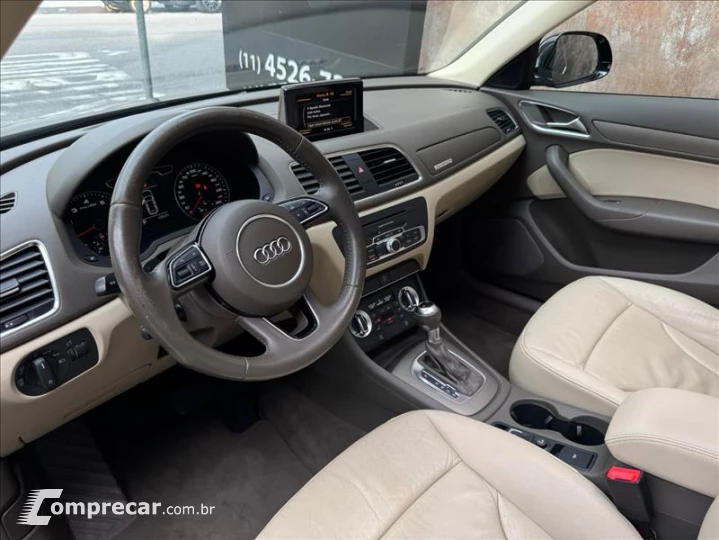 Q3 2.0 TFSI Ambiente Quattro