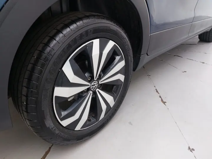 T-CROSS 1.0 200 TSI TOTAL FLEX COMFORTLINE AUTOMÁTICO