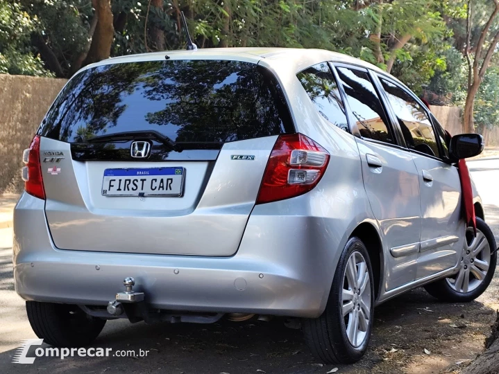 FIT 1.5 EX 16V FLEX 4P AUTOMÁTICO