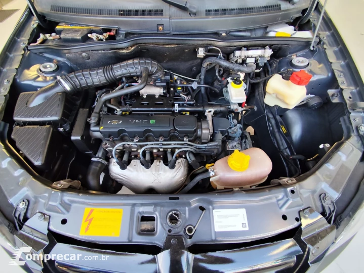 CELTA 1.0 MPFI LS 8V