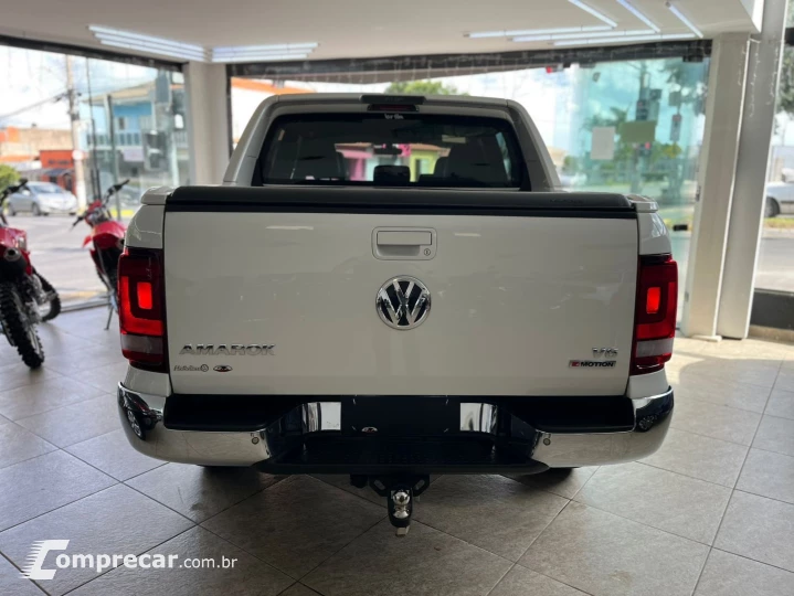 AMAROK 3.0 V6 TDI DIESEL HIGHLINE EXTREME CD 4MOTION AUTOMÁT