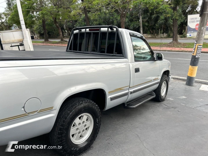 Silverado 4.1 4X2 Cs 18V Diesel 2P Manual