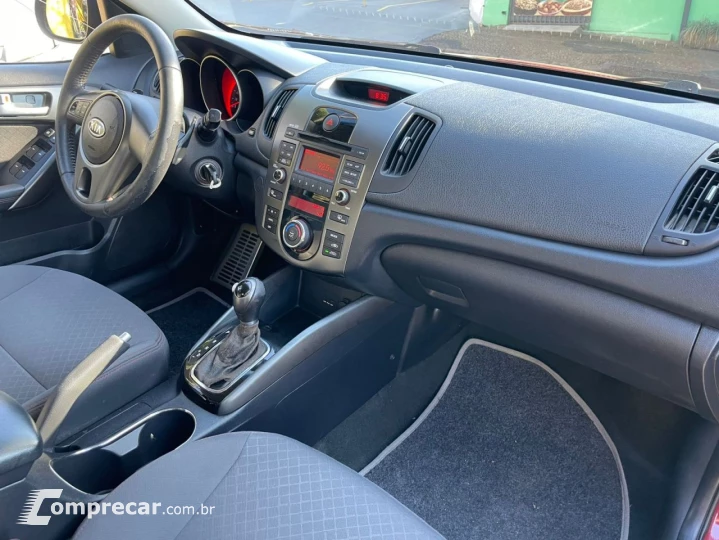 Cerato 1.6 16V Aut.