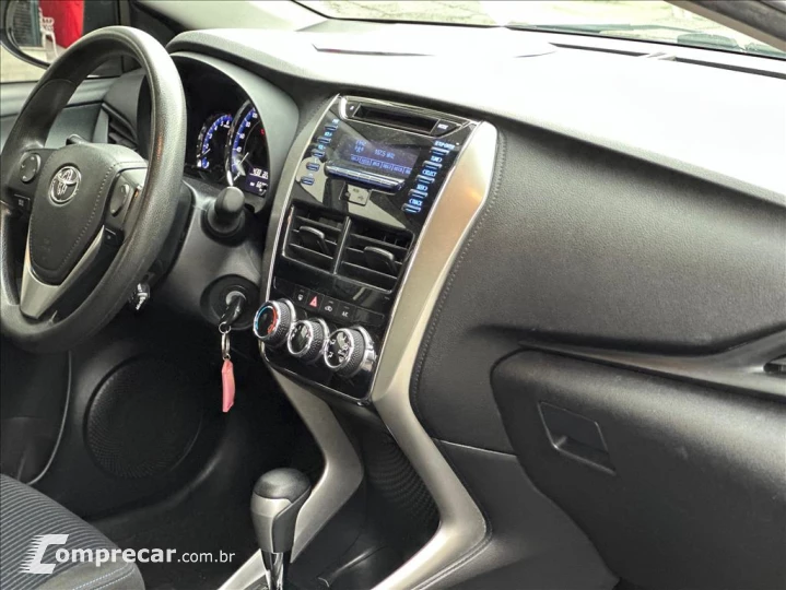 YARIS 1.5 16V FLEX SEDAN XL MULTIDRIVE