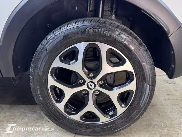 Captur 1.6 16V SCE