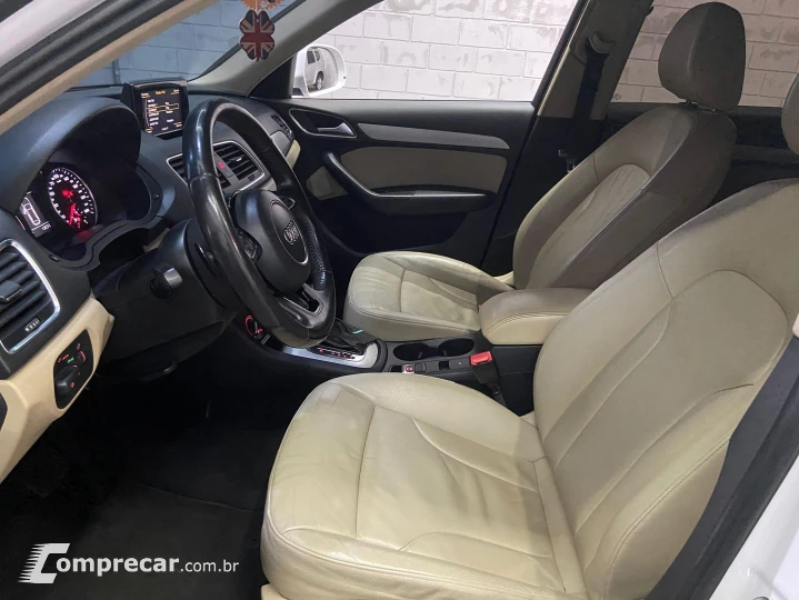 Q3 1.4 Tfsi Ambiente Flex 4P S Tronic