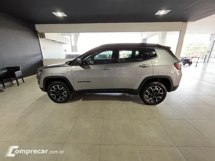 COMPASS 2.0 16V Trailhawk 4X4