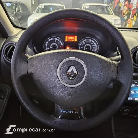 SANDERO EXP1016V