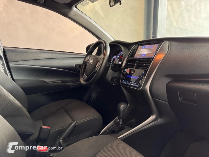 YARIS 1.3 16V FLEX XL LIVE MULTIDRIVE