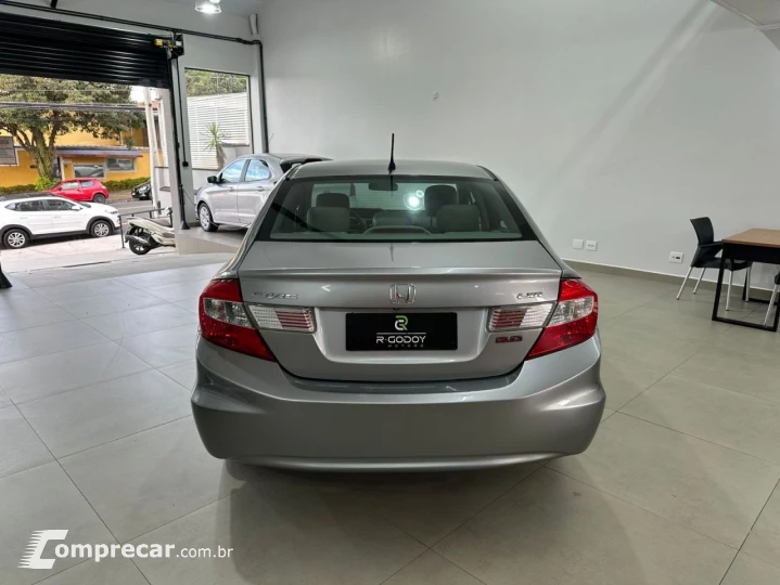 Civic Sedan LXR 2.0 Flexone 16V Aut. 4p