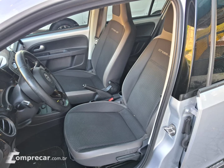 CROSS UP 1.0 TSI 12V