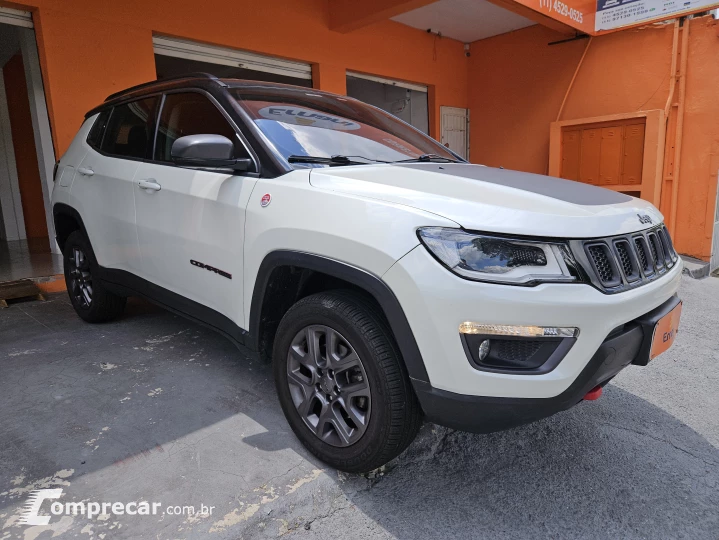 COMPASS 2.0 16V Trailhawk 4X4