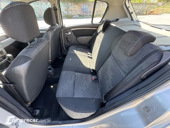 SANDERO 1.6 Expression 8V