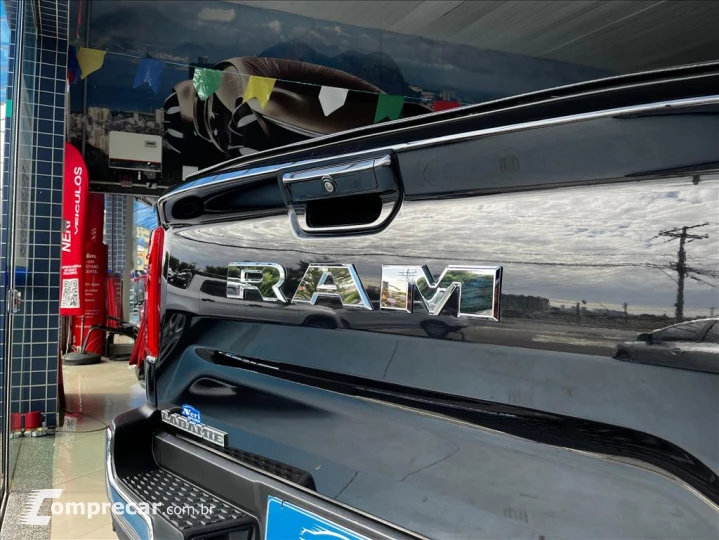RAMPAGE 2.0 TURBO DIESEL LARAMIE 4X4 AUTOMÁTICO