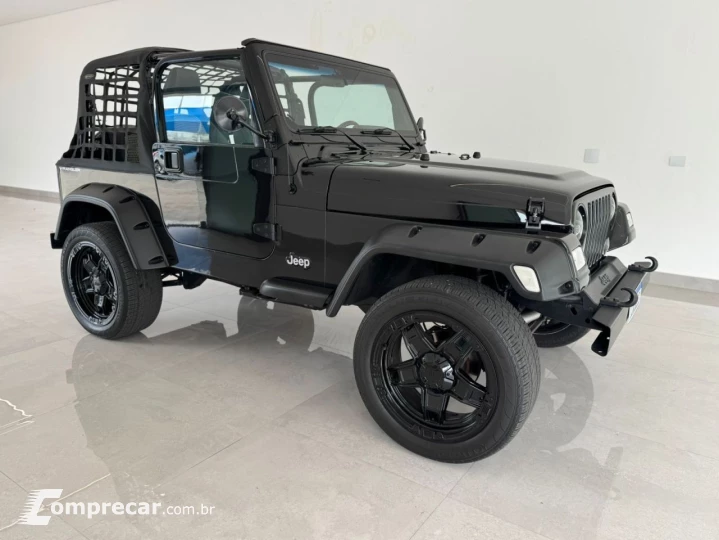 Wrangler 4.0 12V 6 CILINDROS SPORT TETO LONA AUTOMÁTICO