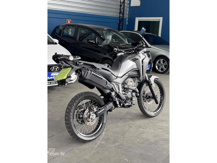 XRE 300 SAHARA