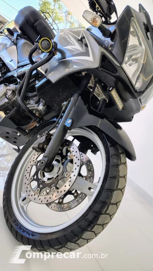 DL 650 V-STROM