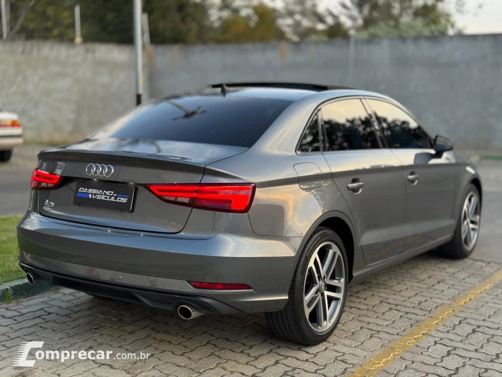 A3 2.0 TFSI Sedan Performance Black