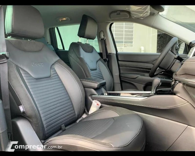 COMMANDER 1.3 T270 Turbo Longitude