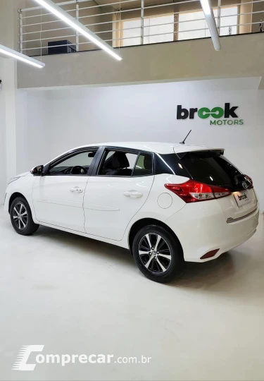 YARIS 1.5 16V XS Connect