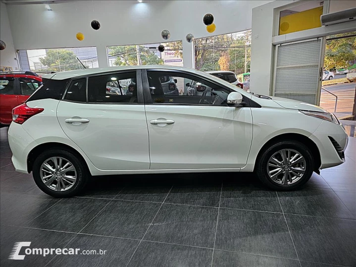 YARIS 1.3 16V FLEX XL PLUS TECH MULTIDRIVE