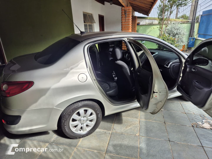 207 1.4 XR Passion Sport 8V
