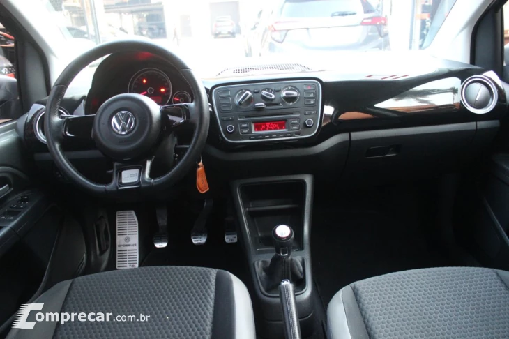 Cross UP 1.0 12V 4P TSI FLEX