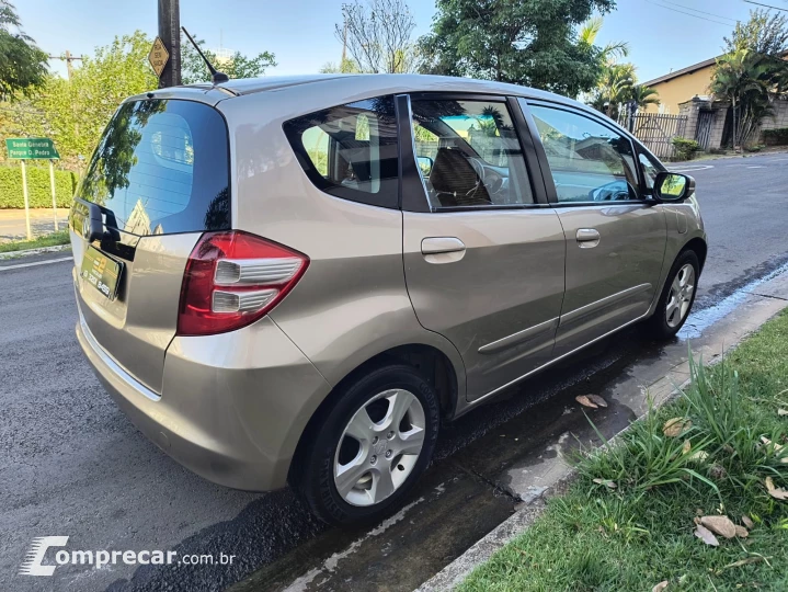 FIT 1.4 LX 16V