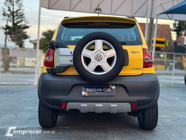 Crossfox 1.6 MI FLEX 8V 4P MANUAL