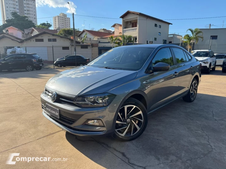 Virtus 1.0 4P 200 TSI FLEX HIGHLINE AUTOMÁTICO