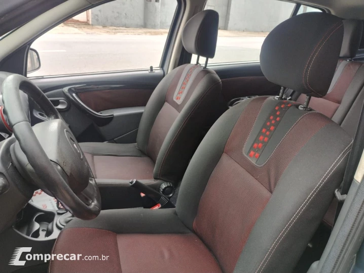 SANDERO 1.6 Stepway 8V