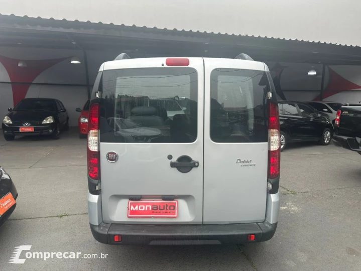 Doblo 1.8 16V 4P FLEX ESSENCE 7 LUGARES