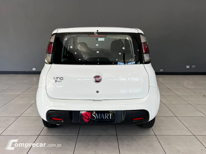Uno Attractive 1.0 8V (Flex) 4p