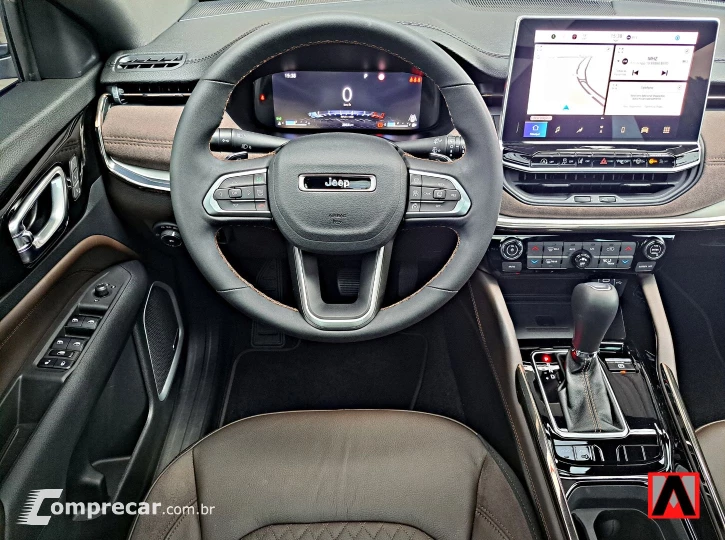 COMMANDER 1.3 T270 Turbo Overland